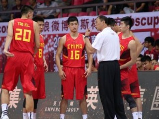 福建男篮第一阶段赛程解析，新阵容磨合初显成效，挑战与机遇并存