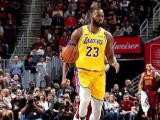 NBA得分榜前十名排名，历史巨星的荣耀与传承