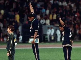 太阳老板萨沃尔说了什么，种族歧视言论引发的NBA震荡