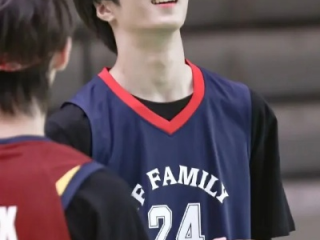 刘耀文最喜欢的NBA球员，偶像的力量与篮球的热爱