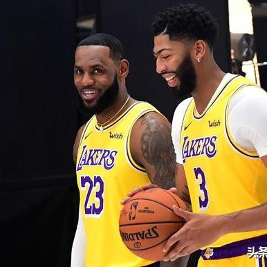 湖人布拉德利去哪了？从防守尖兵到悄然离队，他的NBA轨迹令人唏嘘