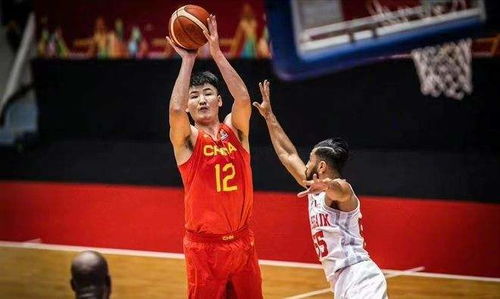 杜润旺身高背后的篮球密码，从广东射手看现代篮球的身材革命