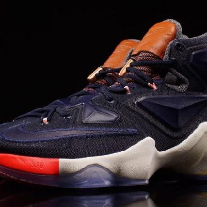 詹姆斯鞋有几个系列？一篇带你了解Nike LeBron全系发展史